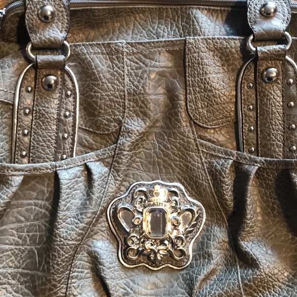 Multipurpose stylish Handbag - Picture 3 of 10